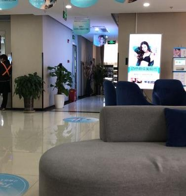 銀川鵬愛(ài)悅己醫(yī)療美容門(mén)診部_醫(yī)院一角