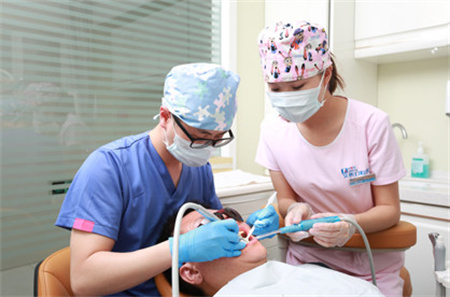 銀川艾齒口腔醫(yī)院