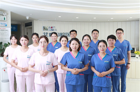 銀川艾齒口腔醫(yī)院_醫(yī)生團(tuán)隊(duì)