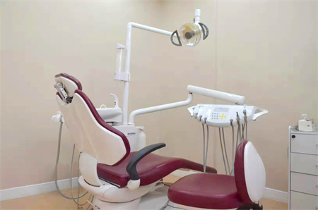 義烏傅氏口腔門診部-診療室-023202.jpg 義烏傅氏口腔門診部-診療室-023202.jpg