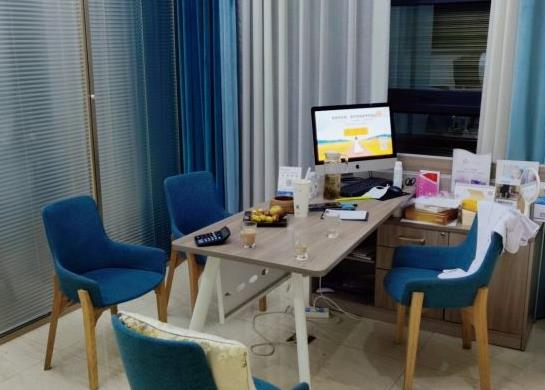 義烏美時(shí)美刻醫(yī)療美容門(mén)診部_咨詢(xún)室