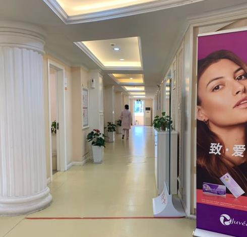 宜興麗都醫(yī)療美容門(mén)診部_醫(yī)院走廊