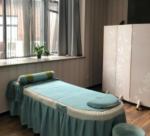 宜昌熙蒙醫(yī)療美容門診部_治療室