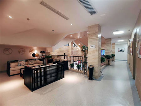 宜昌顏圖醫(yī)療美容門診部_二樓一角