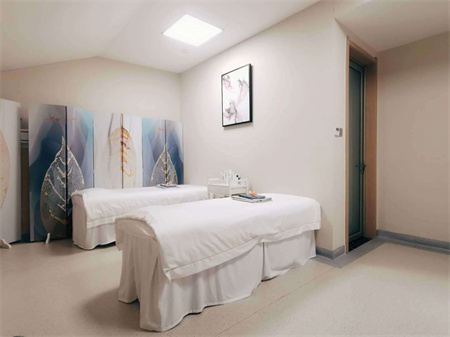 宜昌顏圖醫(yī)療美容門診部_治療室