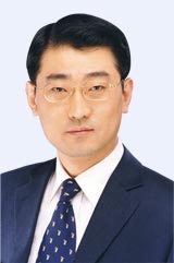 李沁奕.jpg 李沁奕.jpg