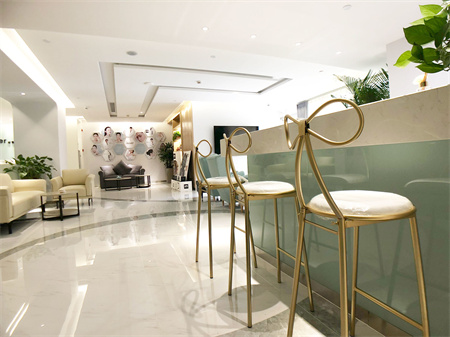 揚(yáng)州藝星美醫(yī)療美容醫(yī)院