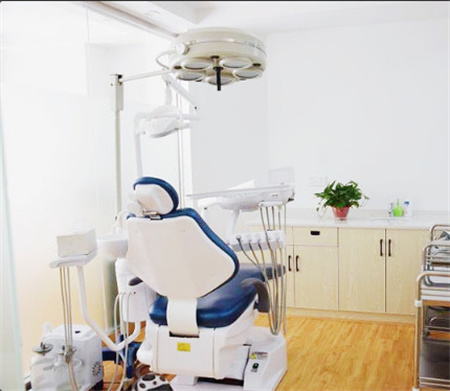 揚(yáng)州劉偉口腔門診部 揚(yáng)州劉偉口腔門診部