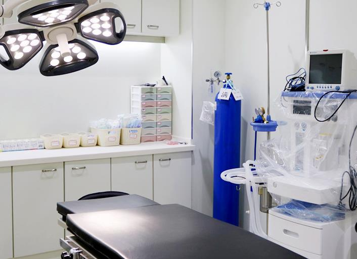 鹽城美辰醫(yī)療美容診所_手術室