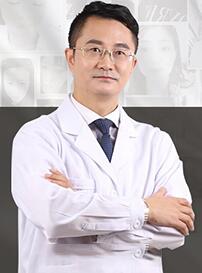 周海峰.jpg 周海峰.jpg