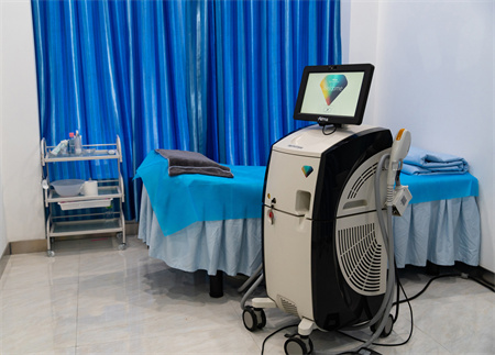 延吉李元石醫(yī)學(xué)美容診所