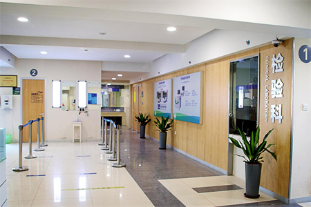 延吉愛爾匯鋒眼科醫(yī)院_檢驗(yàn)科