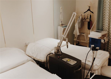 延安優(yōu)優(yōu)美整形美容醫(yī)院_治療室