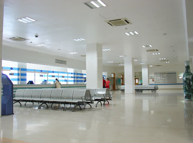 煙臺毓璜頂醫(yī)院燒傷美容整形中心_大廳休息區(qū)