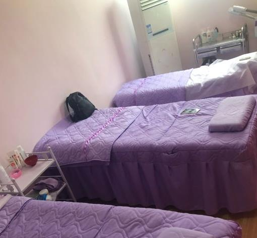 煙臺(tái)良辰整形美容醫(yī)院_治療室