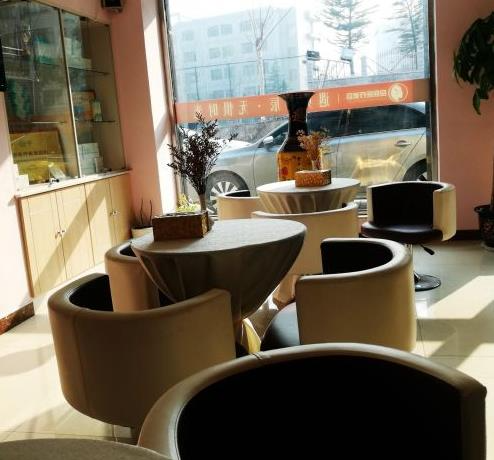 煙臺(tái)良辰整形美容醫(yī)院_休息區(qū)