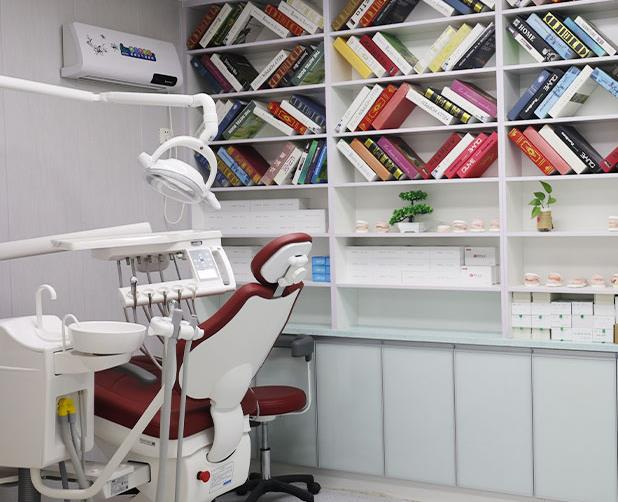 安慶舒州口腔醫(yī)院_治療室