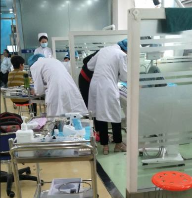 許昌口腔醫(yī)院_治療中