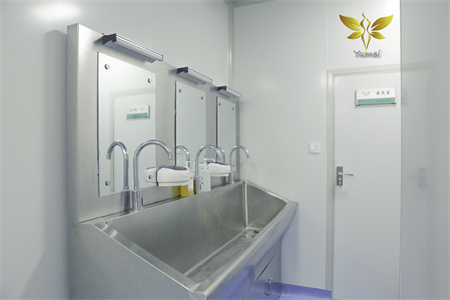 徐州市予美醫(yī)療美容-手術(shù)室-027524.jpg 徐州市予美醫(yī)療美容-手術(shù)室-027524.jpg