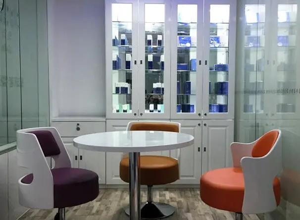 徐州力信醫(yī)療美容診所_咨詢室