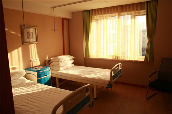 鞍山燕麗醫(yī)療美容醫(yī)院_鞍山燕麗醫(yī)療美容醫(yī)院