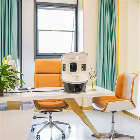 邢臺(tái)張瑞芬眼部醫(yī)療美容診所_咨詢室