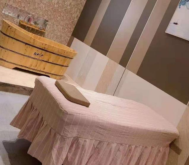 邢臺李學(xué)英醫(yī)療美容診所_護(hù)理室