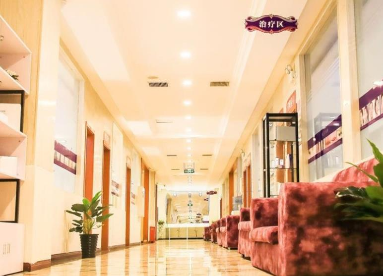 孝感天妃醫(yī)療美容門診部_走廊