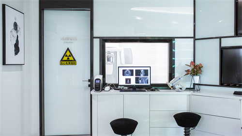 襄陽(yáng)牙美口腔門診部_醫(yī)院一角