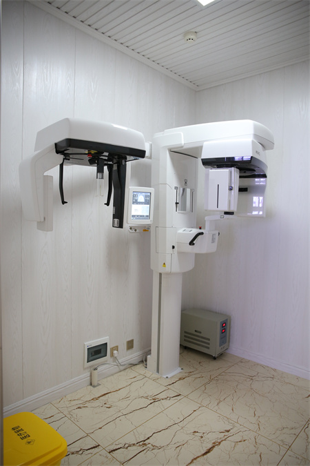 襄陽(yáng)牙牙口腔門(mén)診部_ct室