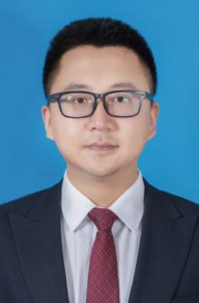 何寅翔.jpg 何寅翔.jpg