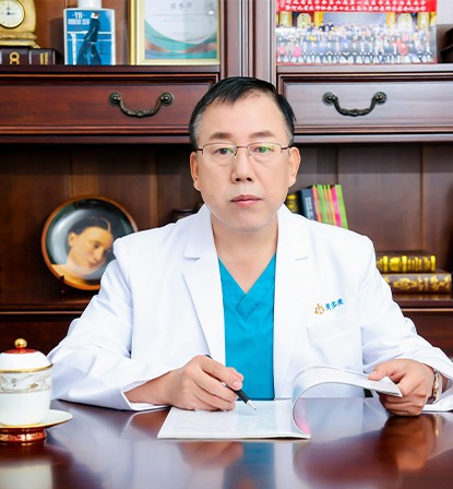 陳譽(yù)華 陳譽(yù)華