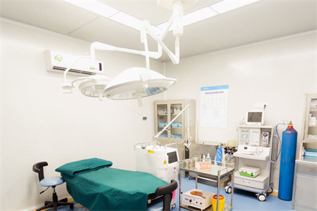 湘潭顧維新醫(yī)療美容診所_手術(shù)室
