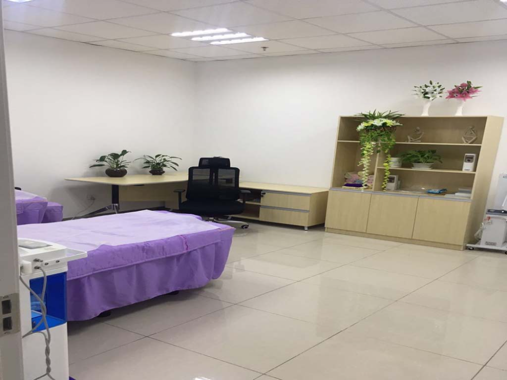 朝陽娜依口腔門診部_休息區(qū)