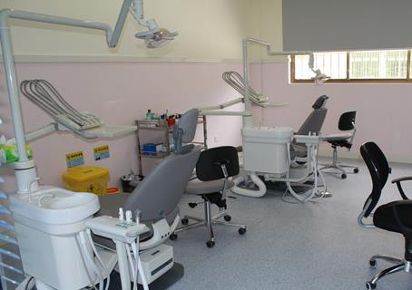 西藏阜康醫(yī)院口腔科_治療室