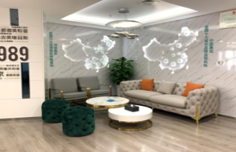 成都蓉美和諧醫(yī)療美容門(mén)診部_休息區(qū)