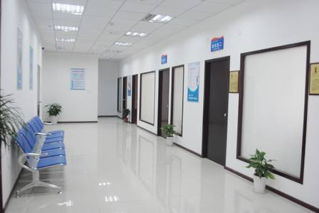 成都蜀都乳腺醫(yī)院_走廊