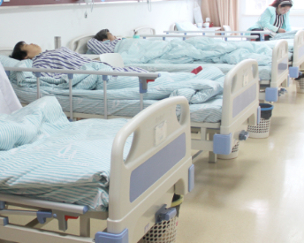 成都優(yōu)曼詩(shī)醫(yī)療美容門診部_病房