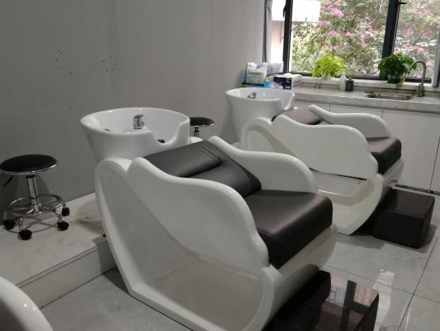 西安元邦植發(fā)醫(yī)療美容診所_毛發(fā)護(hù)理區(qū)