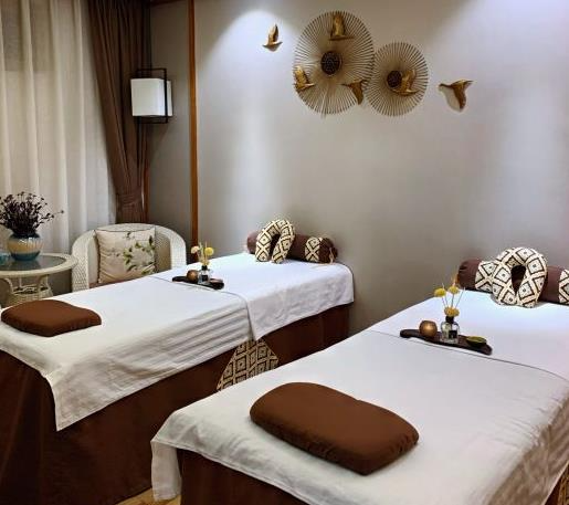 西安奕美醫(yī)療美容診所_spa室