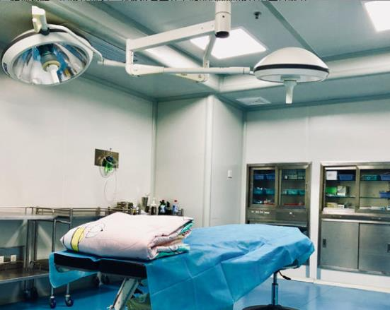 西安吳學勤醫(yī)療美容診所_手術室