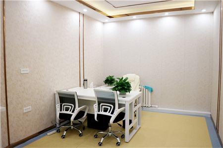 西安唯娜美顏醫(yī)療美容門診_咨詢室