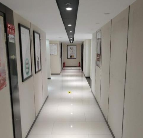 西安馴鹿醫(yī)療美容診所_走廊
