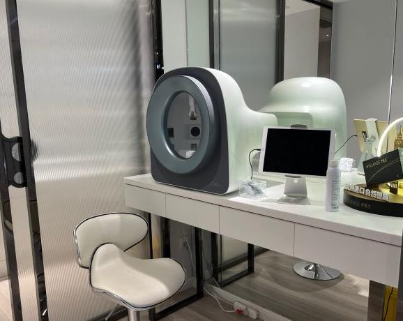 西安顏即(原顏術)醫(yī)療美容診所_皮膚檢測室