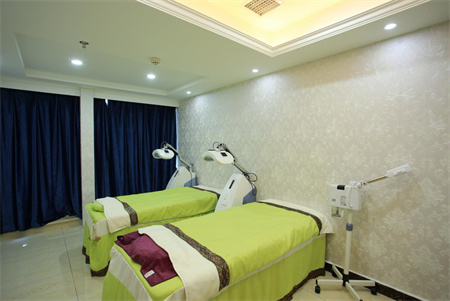 西安年華永駐醫(yī)療美容診所_皮膚治療室