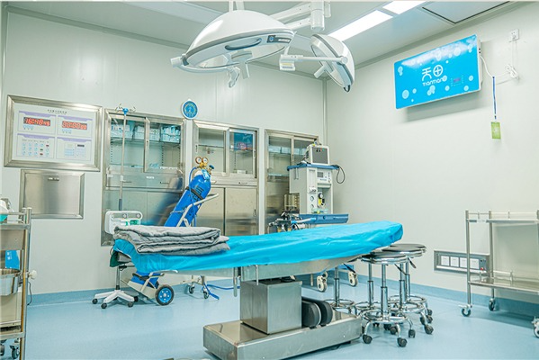 承德黑天鵝醫(yī)療美容整形門診部_手術(shù)室