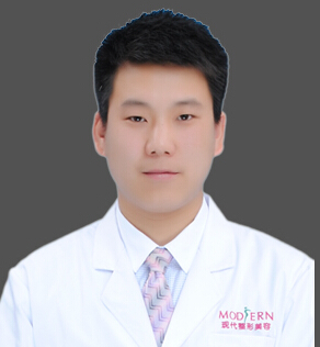 賈萬(wàn)榮.jpg 賈萬(wàn)榮.jpg