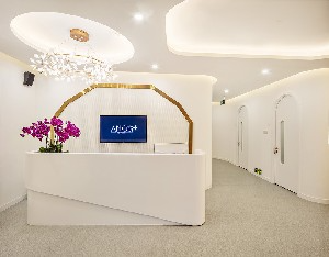 達(dá)州喬妍醫(yī)療美容診所_前臺