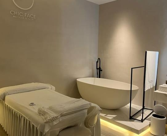 武漢一奚三木醫(yī)療美容診所_護(hù)理室