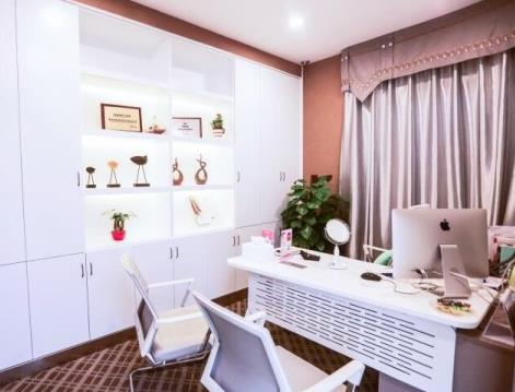 武漢茜韻醫(yī)療美容門診部_咨詢室